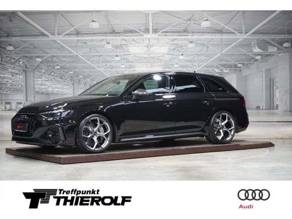 Abbildung Leasingangebot Audi RS4