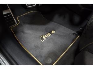 Audi RS4 Avant EDITION 25 YEARS CARBON KERAMIK 300 KMH