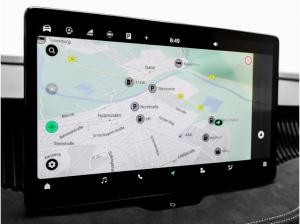 Skoda Superb Combi Sportline 2.0 TDI 4x4 AHK Pano Navi Kamera