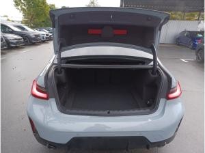 BMW 318 i Limousine - Aktion - M Sportpaket - Driving Assistant - BMW Live Cockpit Plus