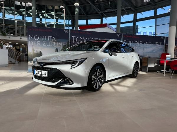 Toyota Corolla 1,8 l Hybrid TS, Teamplayer inkl. kostenlosem Fahrradträger