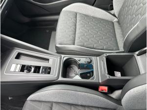 Volkswagen Golf ENERGY 1,5 l eTSI OPF 7-Gang-Doppelkupplungsgetriebe DSG