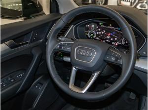 Audi Q5 50 TFSI e quattro S tronic AHK VC Navi+