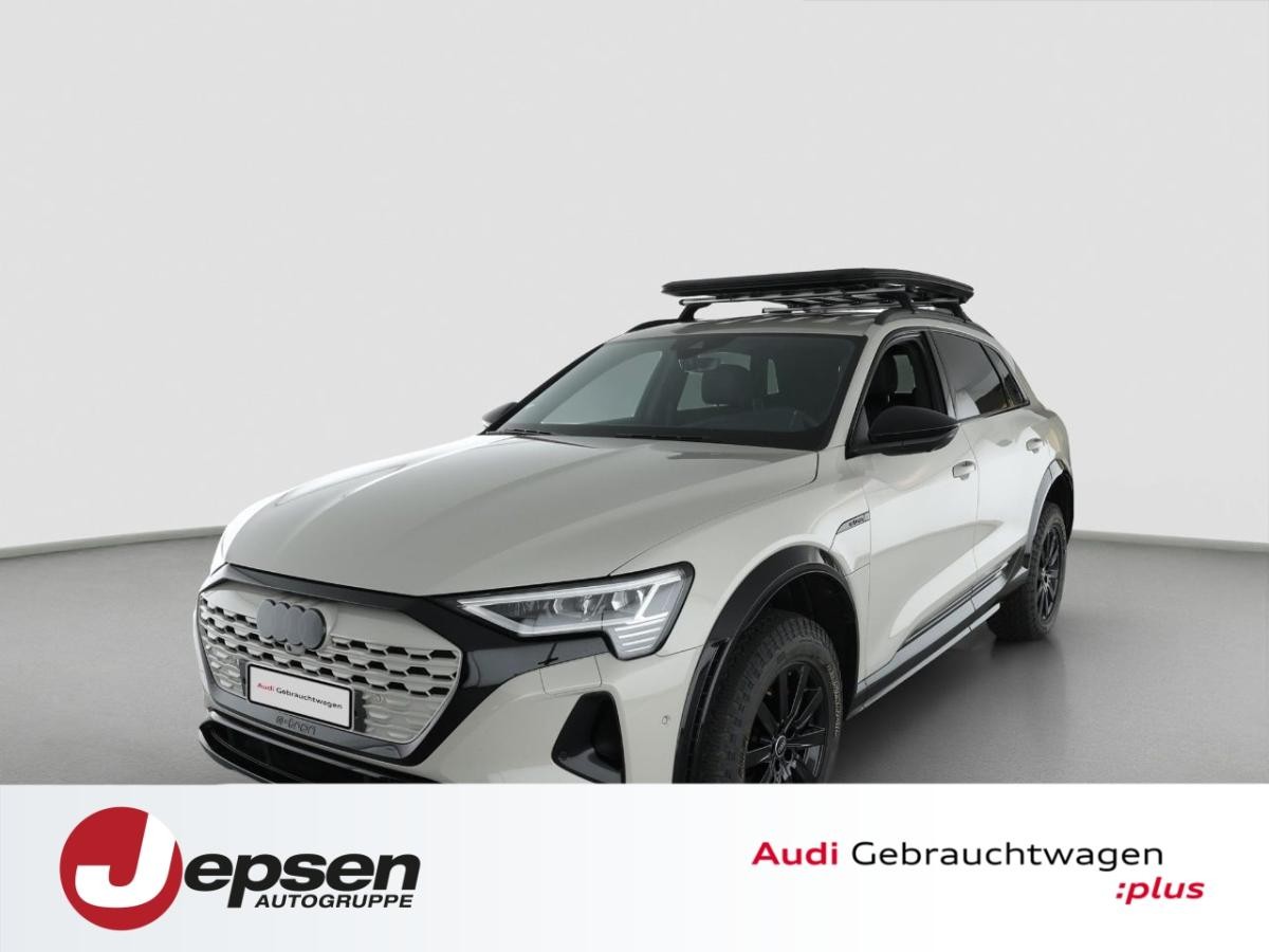 Audi Q8 e-tron edition Dakar 55 qu Matrix HUD Pano ACC