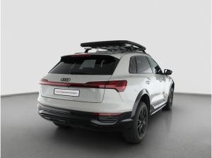 Audi Q8 e-tron edition Dakar 55 qu Matrix HUD Pano ACC