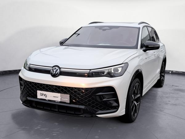 Volkswagen Tiguan R-Line, Black-Style, AHK, HUD, Panorama-Ausstell-/Schiebedach mit Panoramadach hinten