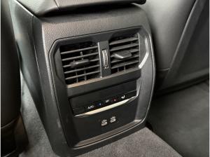 BMW i4 M50 xDrive //MTechnik Paket HeadUp Stop&Go HarmanKardon 20"LM