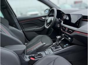 Skoda Kamiq Monte Carlo 1.5 TSI *DSG*TRAVEL*NAVI*SHZ*AHK*RFK