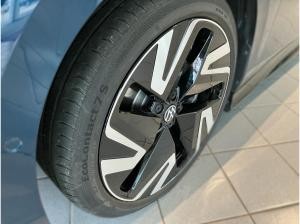 Volkswagen ID.7 GTX 4M NP.80T ACC.5J-G.WÄRMEPUMPE.AHK.AREA-VIEW.NAVI.HARMAN.HUD.LED