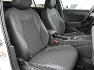 Volkswagen T-Roc R-Line 1.5 l eTSI OPF 7-Gang-Doppelkupplungsgetriebe DSG