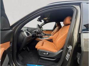BMW X5 xDrive40i M Sportpaket Pro + Innovationspaket