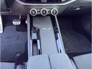 Skoda Superb SOFORT VERFÜGBAR! Combi Sportline Navi DCC Pano AHK eSitz
