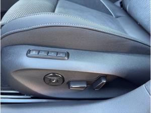 Skoda Superb SOFORT VERFÜGBAR! Combi Sportline Navi DCC Pano AHK eSitz