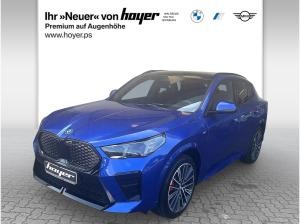 BMW iX2 xDrive30 M Sportpaket AHK HUD Pano Head-Up