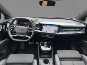 Audi Q4 e-tron 45 S-Line AHK HuD NAVI PANO RFK SONOS