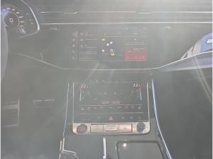 Audi RS Q8 Performance Rot plus AHK Pano 305km/h