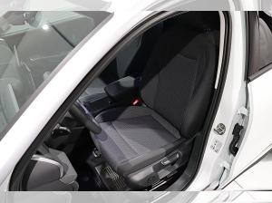 Volkswagen T-Roc Life 1.5l eTSI DSG KEYLESS LED KAMERA PDC SHZ