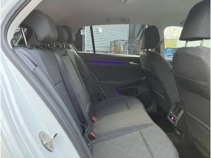 Volkswagen Golf Life1.5 TSI / LED, Navi, RFK, AppConnect