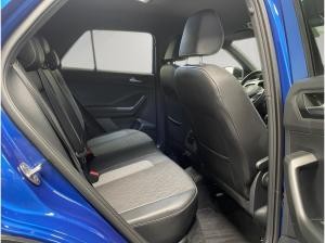 Volkswagen T-Roc Goal 2,0 TDI 85kW -LED ACC Park Assist 8-fach bereift Navi Rear View SHZ Digital Cockpit LM