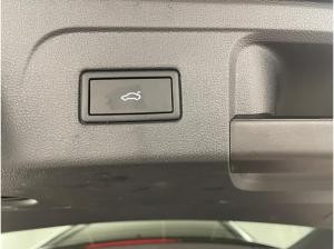 Volkswagen Touran Comfortline Goal 2.0 TDI 110kW DSG - IQ.Light AHK Kamera Navi LM Park Assist 7-Sitzer ACC SHZ