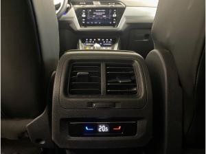 Volkswagen Touran Comfortline Goal 2.0 TDI 110kW DSG - IQ.Light AHK Kamera Navi LM Park Assist 7-Sitzer ACC SHZ