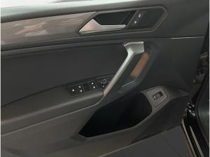 Volkswagen Tiguan Allspace 2.0 TDI 4M AHK Matrix LM 18" Navi RFK ACC