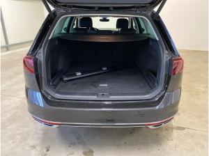 Volkswagen Passat Variant 2.0 TDI Elegance *R-Line*IQ*ACC*