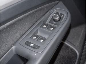 Volkswagen Golf VIII Variant 1.5 eTSI Life Nav Standhzg. LED