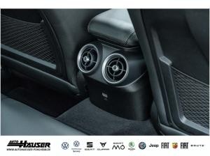 Alfa Romeo Giulia Veloce 2.0 Turbo AT8 Q4 SOFORT PREMIUM TECHNOLOGIE HARMAN-KARDON