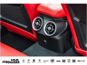 Alfa Romeo Giulia Veloce 2.0 Turbo AT8 Q4 PANORAMA PREMIUM TECHNOLOGIE