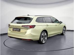 Skoda Superb Combi Sportline 2,0 TDI 7-Gang-DSG 4x4