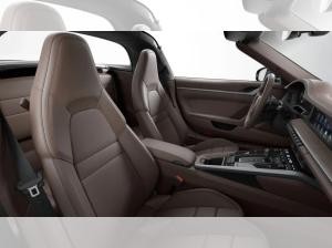 Porsche 992 Targa 4S · 480 PS · tiefschwarzmetallic