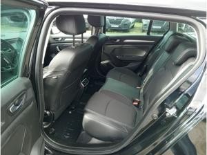 Renault Megane Passend zur Jahreszeit ❄️ mit Allwetterreifen und Winterpaket ❄️