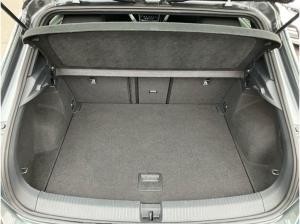Volkswagen T-Roc R-Line 2.0 TDI DSG / Navi, AHK, LED+, RFK