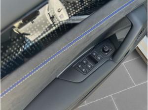 Volkswagen Tayron R-Line 1.5 eHybrid DSG PANO NAVI AHK SITZHZ