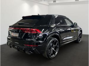 Audi RS Q8 SUV performance tiptronic