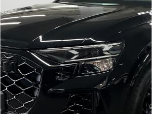 Audi RS Q8 SUV performance tiptronic