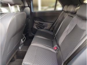 Volkswagen T-Roc R-Line 1.5 l eTSI OPF 7-Gang-Doppelkupplungsgetriebe DSG