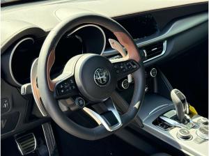 Alfa Romeo Stelvio 2.0 Turbo 16V Intensa Q4 Panoramadach
