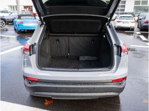 Audi Q4 e-tron Q4 45 e-tron S line NAVI LED PANO RFK ACC SHZ // Sofort verfügbar