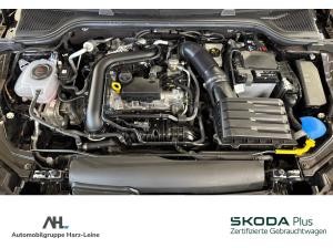 Skoda Kamiq 1.0 TSI Tour DSG AHK Navi ACC LED RFK Optik schwarz