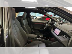 Audi Q6 e-tron Sportback quattro Digitales Cockpit
