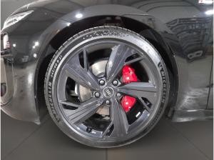 Audi A6 e-tron Avant quattro AHK 21 Matrix Pano HUD