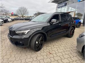 Volvo XC40 B3 B DKG Plus Black Edition  .