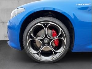 Alfa Romeo Giulia Veloce Q4 2.0 PDC+KAMERA+NAVI+CARPLAY+SHZ