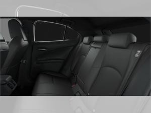 Lexus UX-300h F-Sport Design