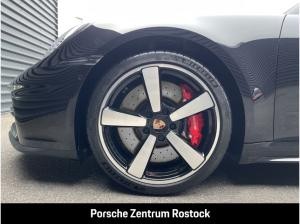 Porsche 992 Targa 4S · 480 PS · tiefschwarzmetallic