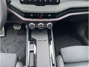 Skoda Superb Combi 2.0 TDI W Sportline SOFORT VERFÜGBAR! DCC ACC AHK AUT