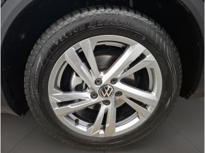 Volkswagen T-Roc 1.5 TSI R-Line AHK Massage RFK Navi ACC
