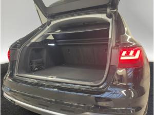 Audi A4 Avant advanced 40 TFSI Head-Up Matrix Kamera Navi